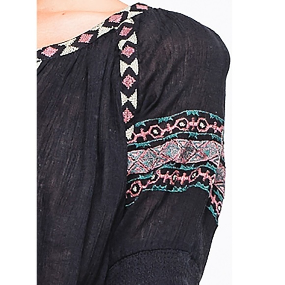 BOHO BEAUTIFUL!  Blouson Sleeve Embroidered Top - Picture 8 of 8